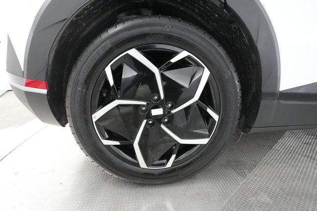 2024 Hyundai IONIQ 5 — photo 14 of 25
