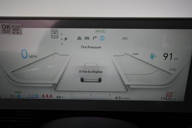 2024 Hyundai IONIQ 5 — photo 5 of 23