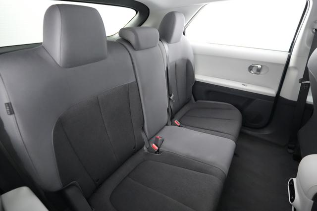 2024 Hyundai IONIQ 5 — photo 4 of 23