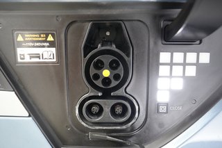 2024 Hyundai IONIQ 5 — photo 8 of 23