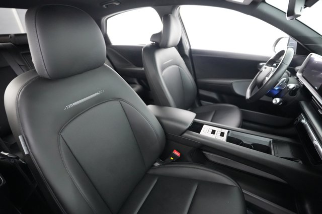 2024 Hyundai IONIQ 6 — photo 18 of 24