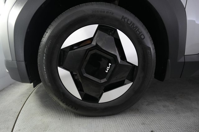 2024 Kia EV9 — photo 15 of 26