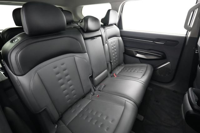 2024 Kia EV9 — photo 4 of 25