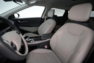 2022 Kia EV6 — photo 3 of 25