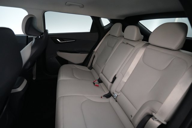 2022 Kia EV6 — photo 19 of 23
