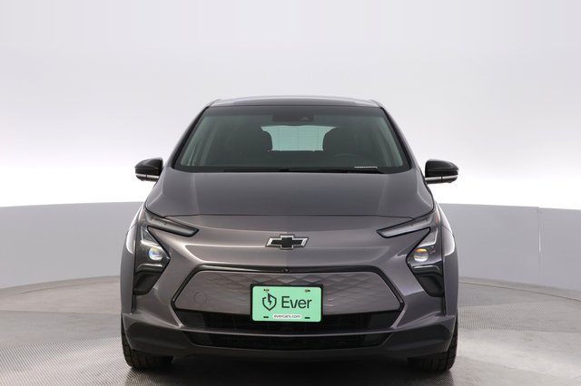 2022 Chevrolet Bolt EV — photo 9 of 23