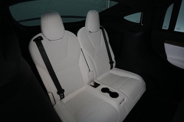 2023 Tesla Model X — photo 21 of 26