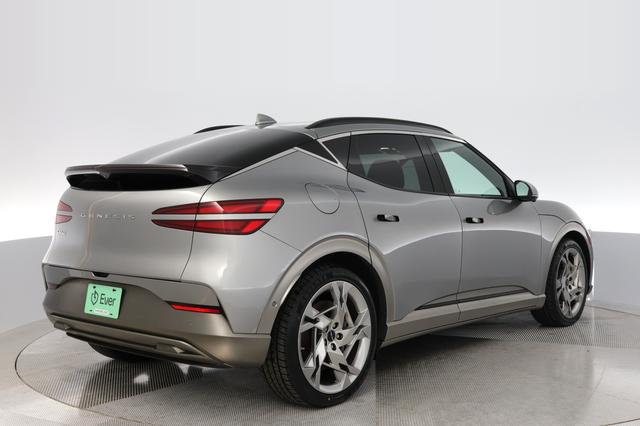 2023 Genesis GV60 — photo 2 of 22