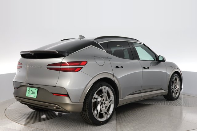 2023 Genesis GV60 — photo 2 of 22