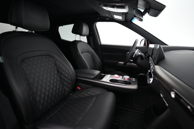 2023 Genesis GV60