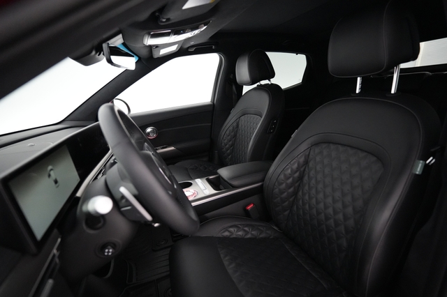 2023 Genesis GV60