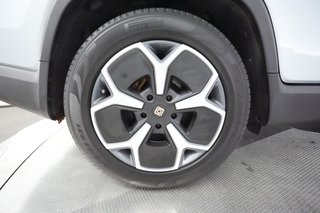 2022 Rivian R1T — photo 17 of 31
