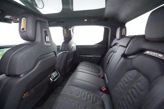 2022 Rivian R1T — photo 20 of 31
