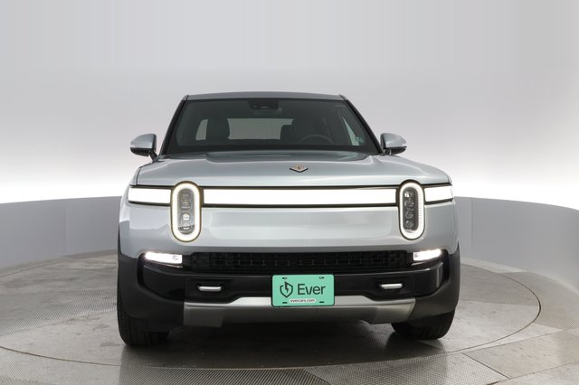 2022 Rivian R1T — photo 7 of 31