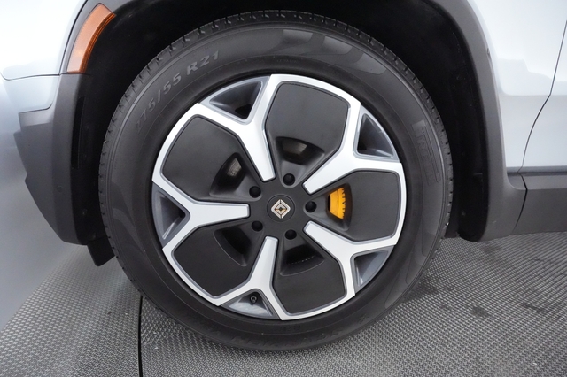 2022 Rivian R1T