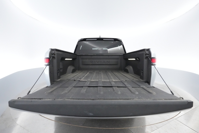 2022 Rivian R1T