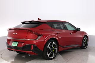 2023 Kia EV6 — photo 2 of 21
