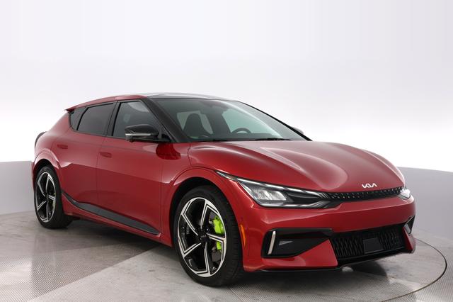 2023 Kia EV6 — photo 10 of 21