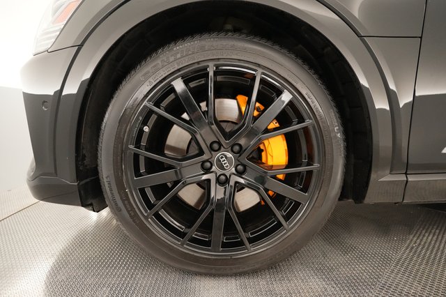 2023 Audi e-tron — photo 13 of 21