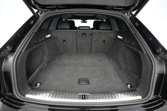 2023 Audi e-tron — photo 6 of 29