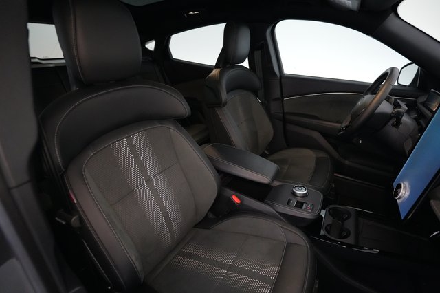 2023 Ford Mustang Mach-E — photo 18 of 21