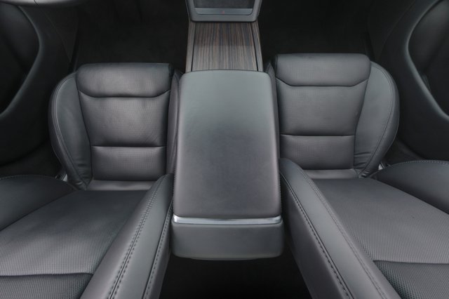 2023 Tesla Model S — photo 22 of 24