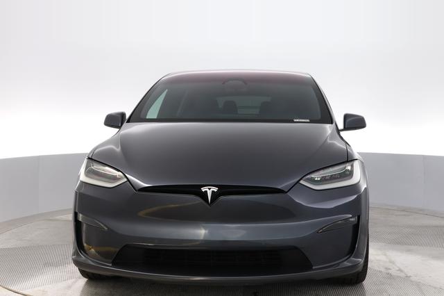 2023 Tesla Model X — photo 9 of 26