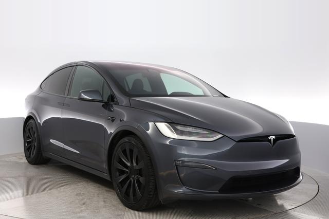 2023 Tesla Model X — photo 10 of 26