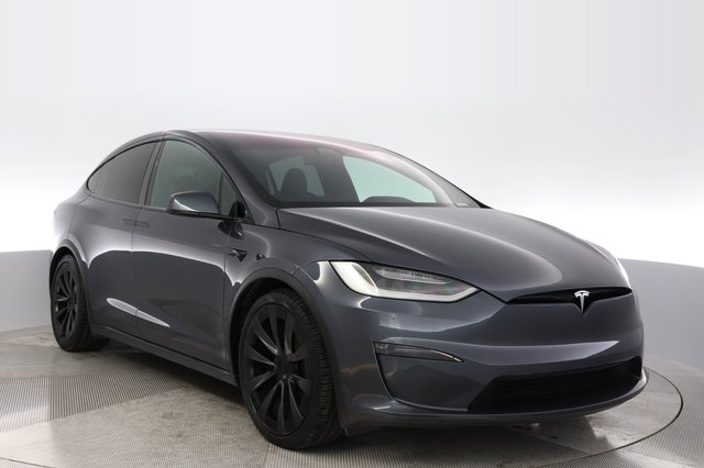 2023 Tesla Model X — photo 10 of 26
