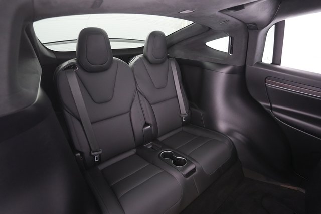 2023 Tesla Model X — photo 21 of 26