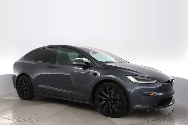 2023 Tesla Model X — photo 11 of 26