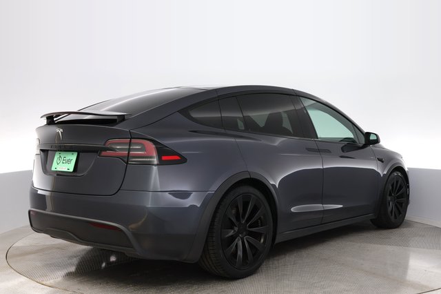 2023 Tesla Model X — photo 2 of 26