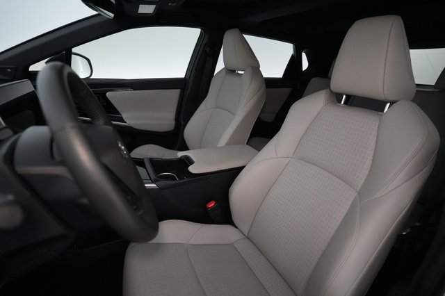 2024 Toyota bZ4X — photo 3 of 23