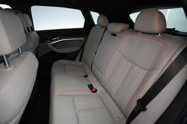 2024 Audi Q8 e-tron — photo 19 of 21