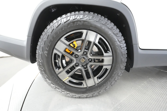 2022 Rivian R1T