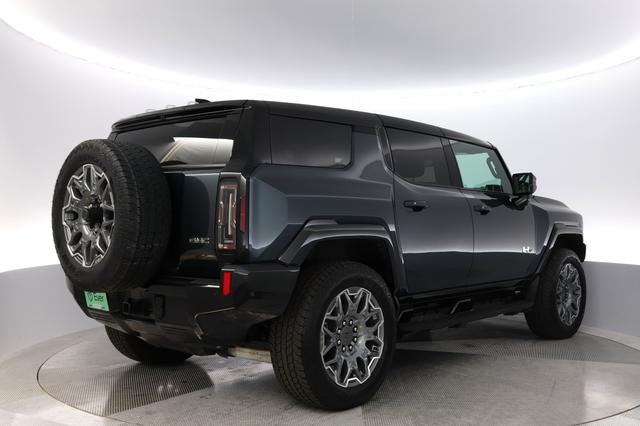 2025 GMC Hummer EV SUV — photo 2 of 21