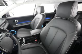 2023 Hyundai IONIQ 5 — photo 3 of 24