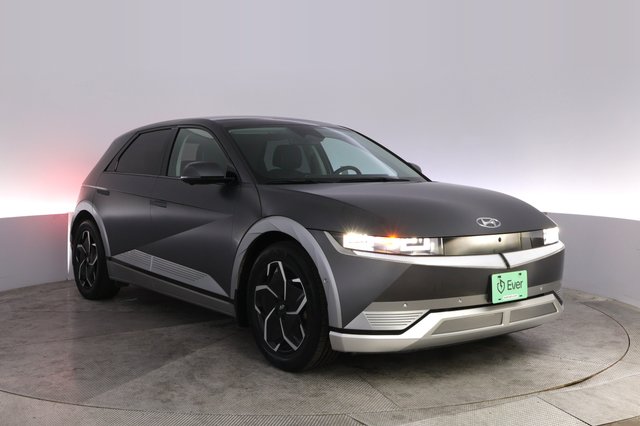 2023 Hyundai IONIQ 5 — photo 10 of 24
