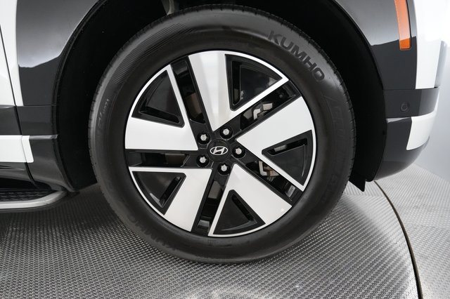 2026 Hyundai IONIQ 5 — photo 15 of 23