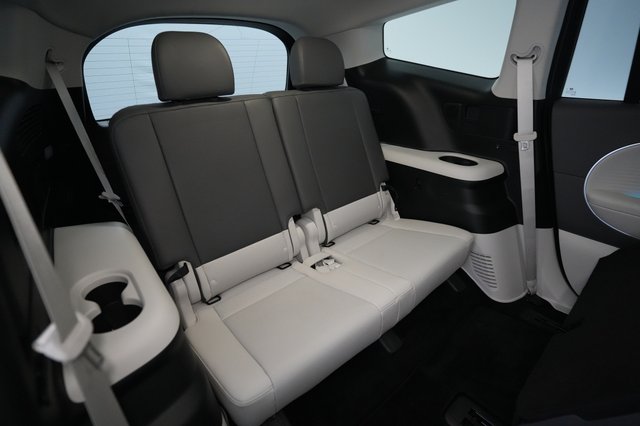 2026 Hyundai IONIQ 5 — photo 21 of 23