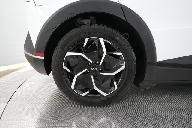 2024 Hyundai IONIQ 5 — photo 13 of 21