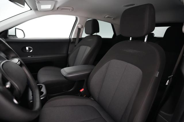 2024 Hyundai IONIQ 5 — photo 3 of 21
