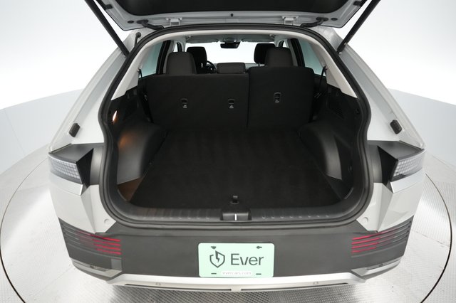 2024 Hyundai IONIQ 5 — photo 6 of 24