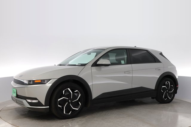 2024 Hyundai IONIQ 5 — photo 14 of 24