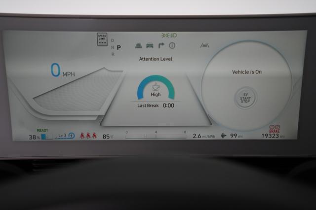 2024 Hyundai IONIQ 5 — photo 5 of 19