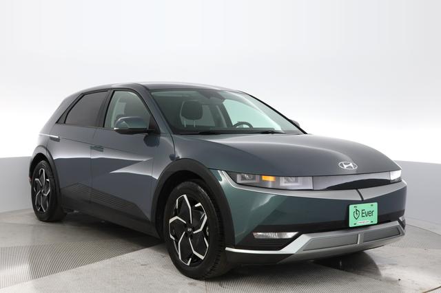 2024 Hyundai IONIQ 5 — photo 9 of 19
