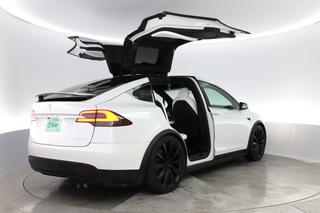 2020 Tesla Model X — photo 2 of 27