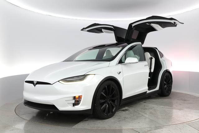 2020 Tesla Model X — photo 3 of 27