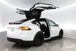 2020 Tesla Model X — photo 7 of 27