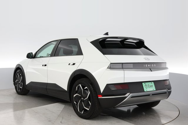 2024 Hyundai IONIQ 5 — photo 11 of 21